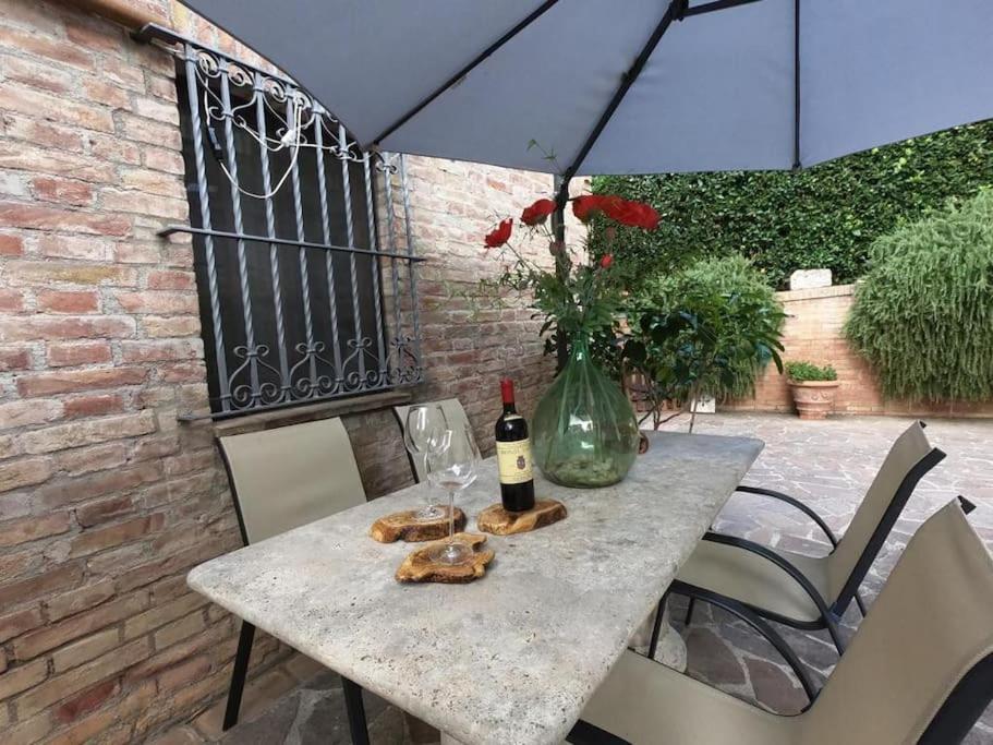 فيلا Casa Lazzaro Al Centro Di سيينا المظهر الخارجي الصورة
